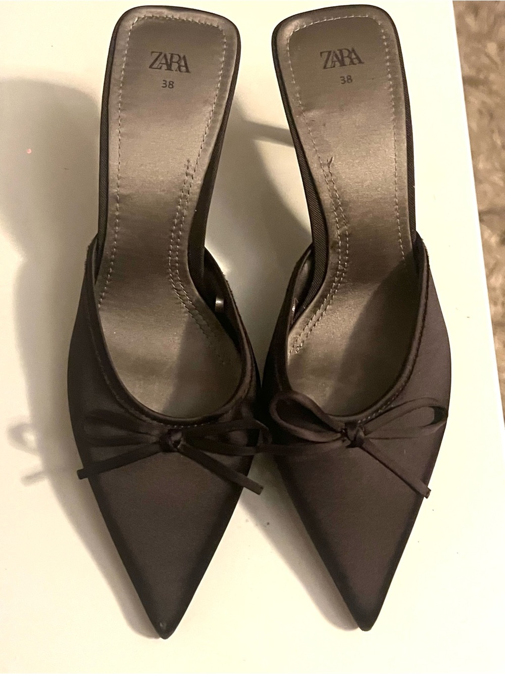 Zara Black Pointed-Toe Slip-On Mules with Decorative Bow